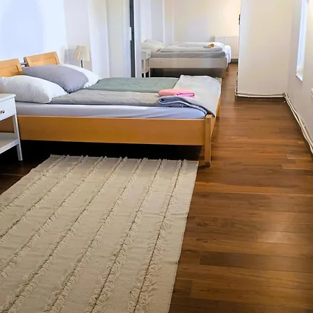 Townhouse Citycenter Apartment