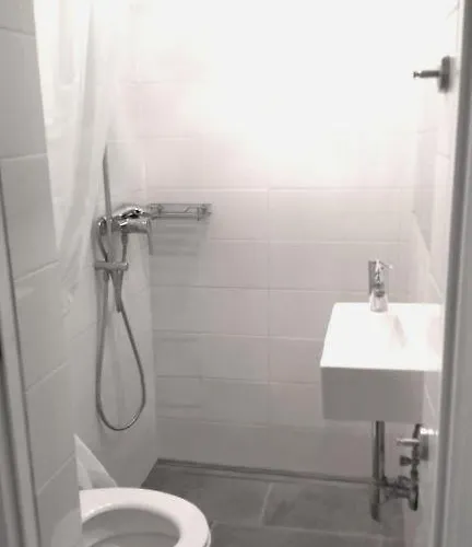 Allinhome Apartament Klagenfurt am Woerthersee